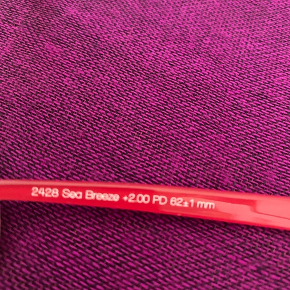 Peepers reading glasses 2 pair NEW 2.0 magnification - Picture 7 of 8